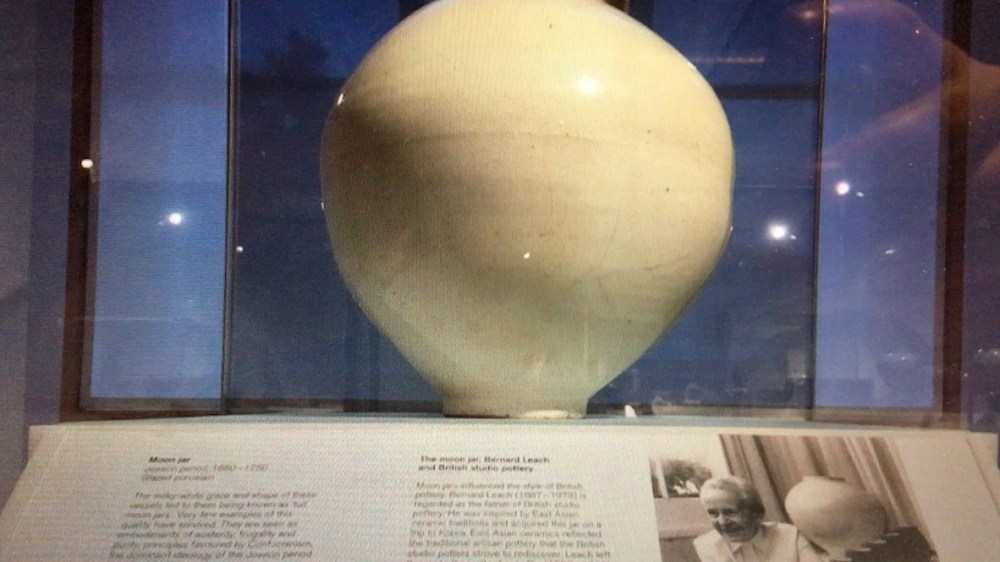 Week 15: Moon Jar My Artefact.